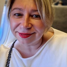 Фотография девушки Оксана, 45 лет из г. Санкт-Петербург