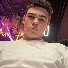 Фотография мужчины Кирилл, 19 лет из г. Краснодар