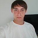 Саша, 18 лет