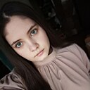 Нафиса, 20 лет