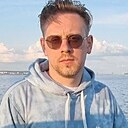 Денис, 32 года