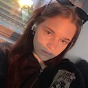 Вика, 18 лет