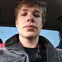 Артём, 23 года