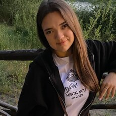 Фотография девушки Ангелина, 21 год из г. Белгород