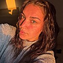 Яна, 24 года