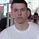 Максим, 19 лет