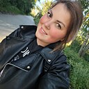 Леонора, 24 года