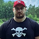 Горилла, 32 года