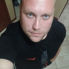 Фотография мужчины Артём, 30 лет из г. Калининград