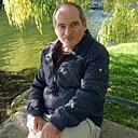 Шак, 64 года