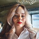 Ли, 33 года