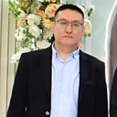 Макс, 32 года