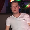 Денис, 33 года