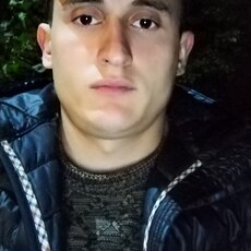 Фотография мужчины Алексей, 28 лет из г. Магнитогорск
