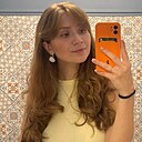 Полина, 24 года