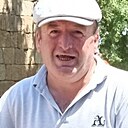 Султан, 49 лет