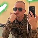 Макс, 24 года