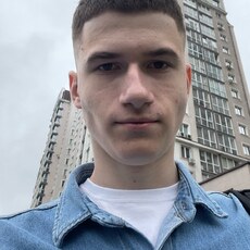 Фотография мужчины Максим, 21 год из г. Брест