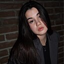 Камила, 22 года