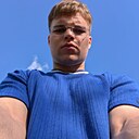 Роман, 19 лет