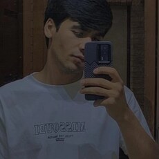 Фотография мужчины Shams, 31 год из г. Душанбе