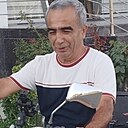 Мухтар, 49 лет