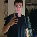 Якуп, 20 лет