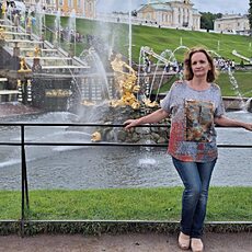 Фотография девушки Лана, 60 лет из г. Санкт-Петербург