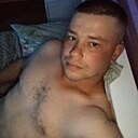 Слухняний, 30 лет