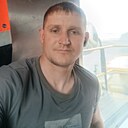 Роман, 33 года
