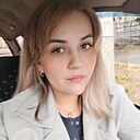 Лоя, 23 года