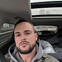 Саша, 22 года