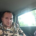 Искак, 32 года