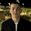 Данила, 22 года
