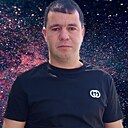 Vüsal, 33 года