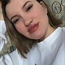 Карина, 22 года