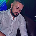 Виктор, 33 года