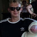 Рома, 22 года