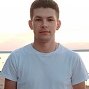 Денис, 24 года