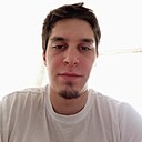 Артём, 22 года