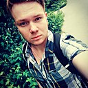 Денис, 22 года