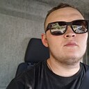 Вася, 25 лет