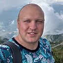 Лев, 33 года