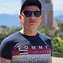 Михаил, 32 года
