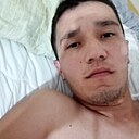 Али, 24 года