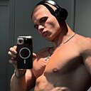 Максим, 23 года
