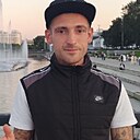 Макс, 33 года