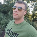 Макс, 32 года
