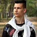 Артем, 20 лет