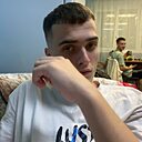 Максим, 19 лет